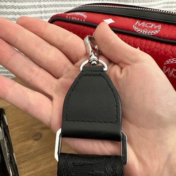 MCM Bag in Red & White Visetos NWOT - Picture 14 of 16